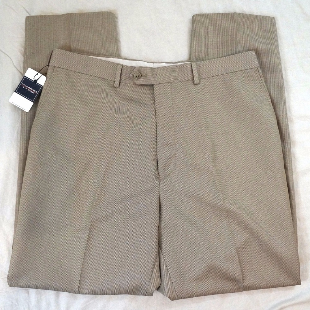 Roundtree & Yorke Easy Care Mens Khaki Dress Pants